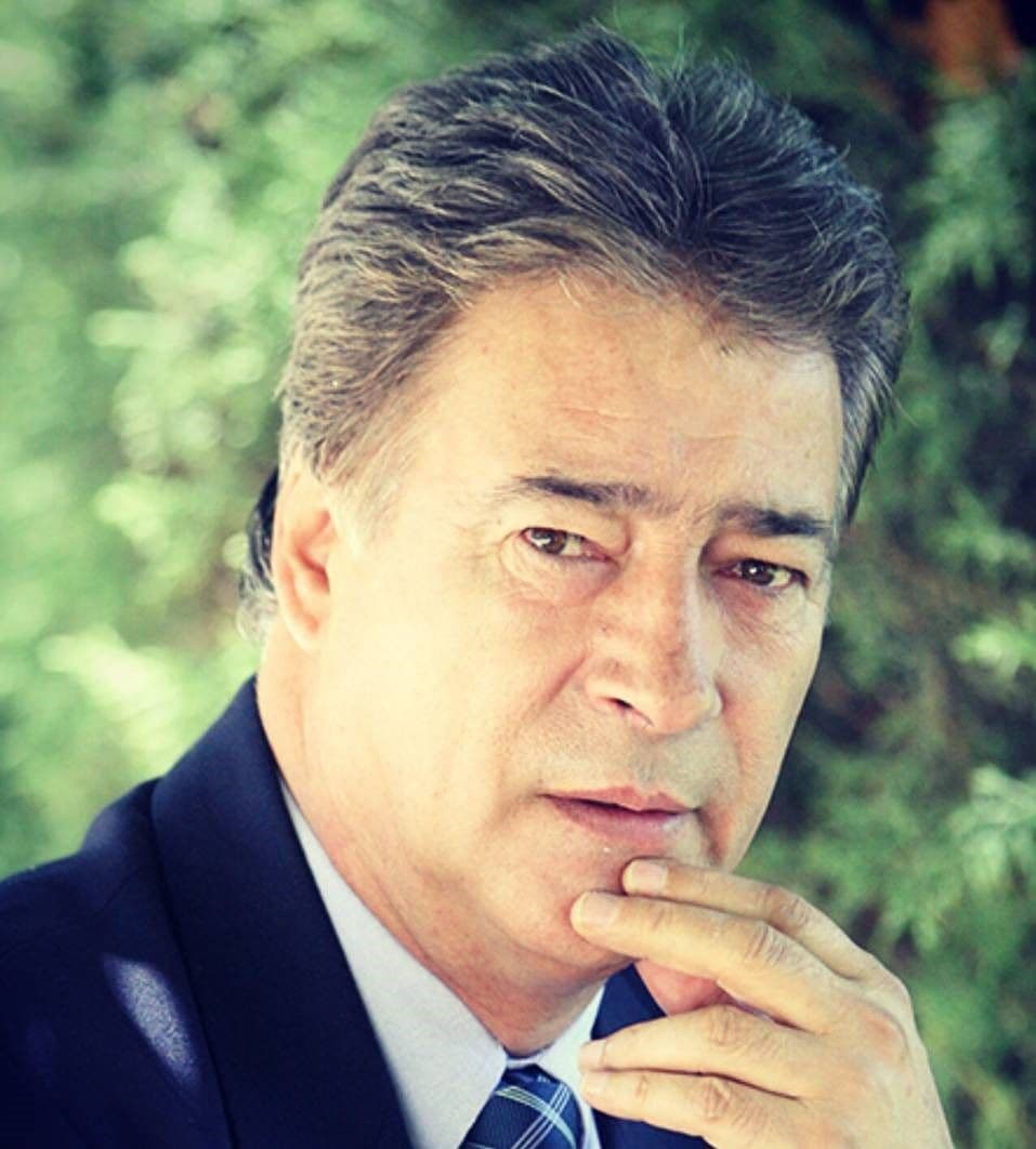 قطعا نمیدانید مرحوم ناصر حجازی بزرگ برای پرسپولیس هم بازی کرده،آن هم به عنوان مهاجم! (ویدیوی کوتاه از کانال یوتیوب طرفداری پلاس)