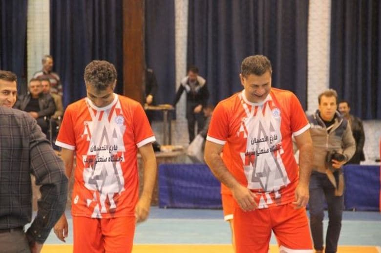 عادل فردوسی پور ۱۵ آذر ماه در کیش پا به توپ می‌شود 