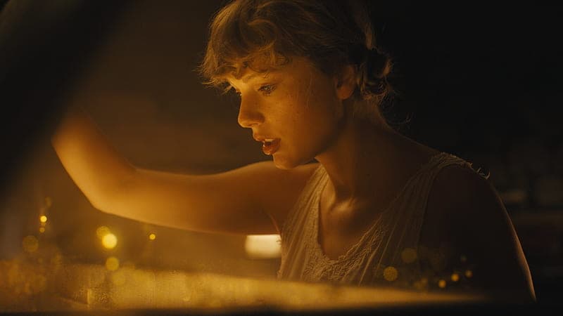 دانلود آهنگ Style از Taylor Swift