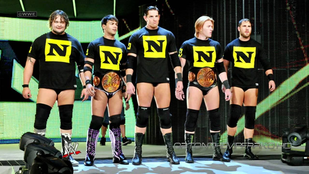 تاریخچه استوری لاین فکشن نکسوس در WWE