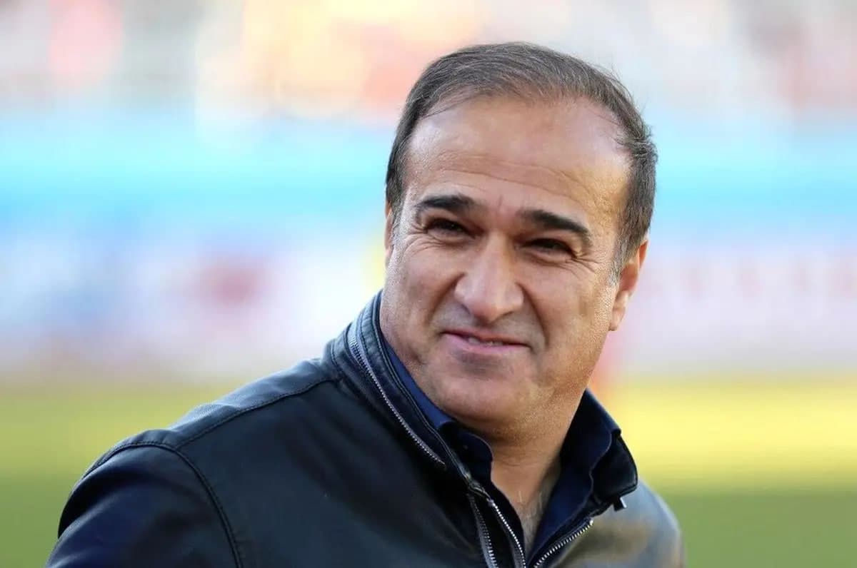 دین محمدی به عنوان جانشین روانخواه سرمربی تیم فوتبال پیکان شد