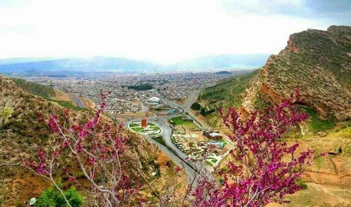 تنگه ارغوان در کجاست و بهترین زمان سفر به این منطقه چه زمانی است؟