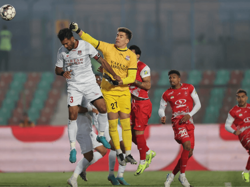 گزارش زنده: پرسپولیس 0 - نساجی1 