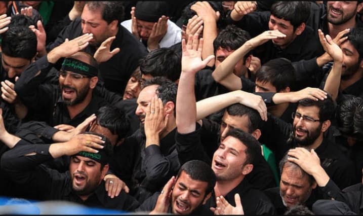 در ایام محرم هیات میری؟ بله مرتب هر شب = لایک بعضی شبها = دیسلایک اصلا نمیرم = قلب