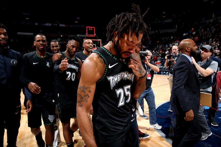 بسکتبال NBA؛ واکنش ها به درخشش و رکورد شکنی دریک رز؛ لبران جیمز: رز نشان داد که هنوز یک ابر قهرمان است!