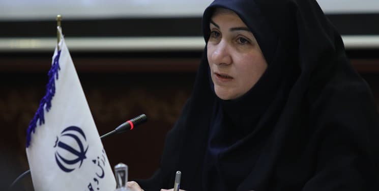 بازنشسته‌ای که قصد رفتن ندارد؛ فریبا محمدیان، معاون امور بانوان در ورزش در محل کارش حاضر شد
