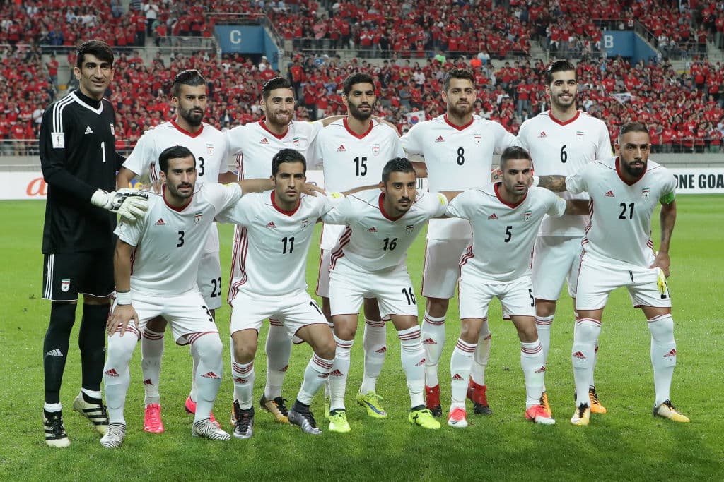 فدراسیون فوتبال ایران در انتظار نامه رسمی ستاد کل نیروهای مسلح برای تردد بی دردسر لژیونرها به ایران