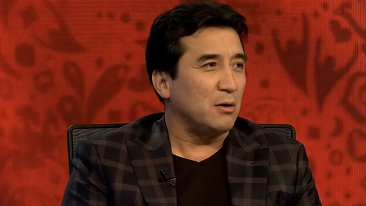 خداداد عزيزی: سيستم كی روش بازی آزمون را خراب كرد؛ فوتبال ما دو مصیبت دارد: استوری و قلیان!