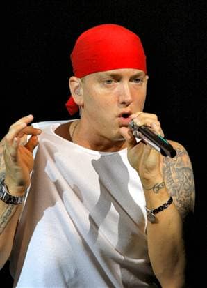 EminEm ❤️ Mocking bird ❤️ 8D *_*