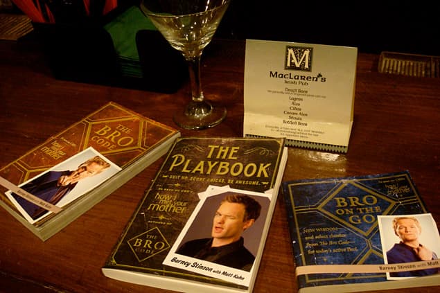 دانلود کتاب های Bro Code و The Playbook از بارنی استینسون :)