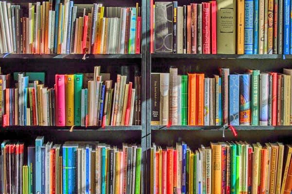 معرفی ۶۲۳ کتاب برتر تاریخ