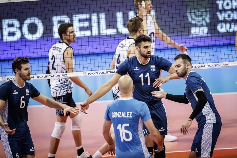 والیبال انتخابی المپیک؛ گروه F؛ آرژانتین 3-1 فنلاند؛ شاگردان مندز یک گام دیگر به المپیک 2020 توکیو نزدیک شدند