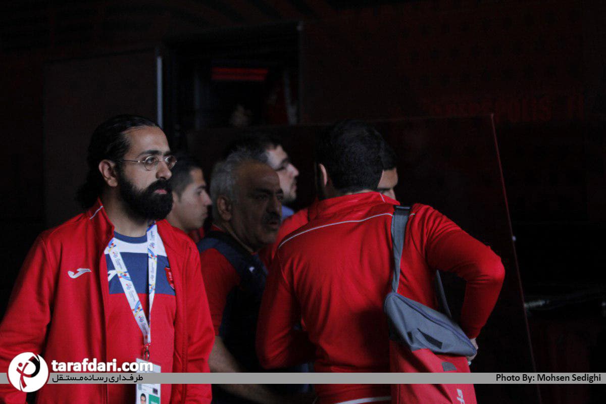 آنالیزور پرسپولیس تماشاگر دیدار کاشیما آنتلرز و سرزو اوزاکا