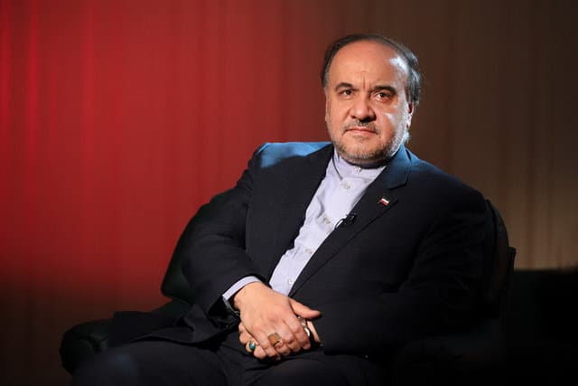 پیشنهاد مسعود سلطانی فر به علیرضا آوائی، وزیر دادگستری: 12 مرداد طلاقی ثبت نشود