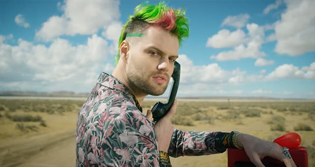 ?? SOFI TUKKER -  Batshit ??