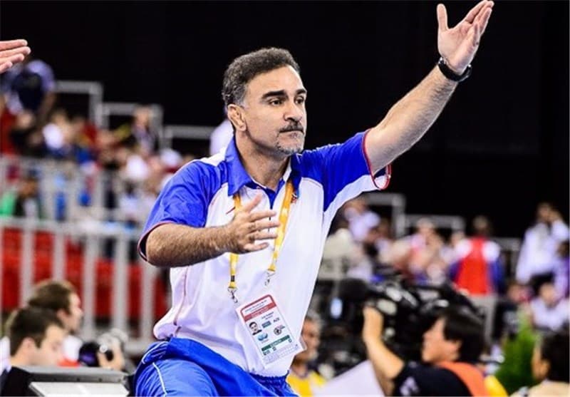جمشید خیرآبادی: قهرمانی تیم زیر 23 سال را به محمد بنا تقدیم می‌ کنم؛  امیدوارم عیدی خوبی به مردم ایران داده باشیم