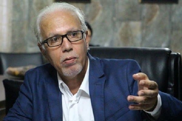 کناره‌گیری کیومرث بیات از مالکیت باشگاه سپیدرود 