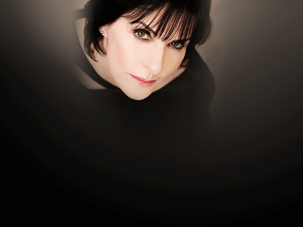 دانلود آهنگ زیبای Enya - Aniron (I Desire)