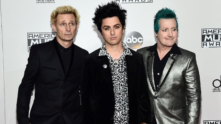 دانلود آهنگ زیبای Green Day - Boulevard Of Broken Dreams