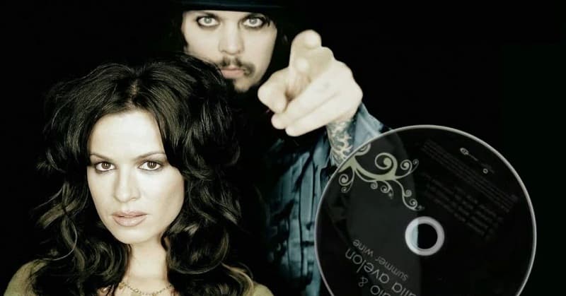 دانلود آهنگ زیبای Ville Valo & Natalia Avelon - Summer Wine