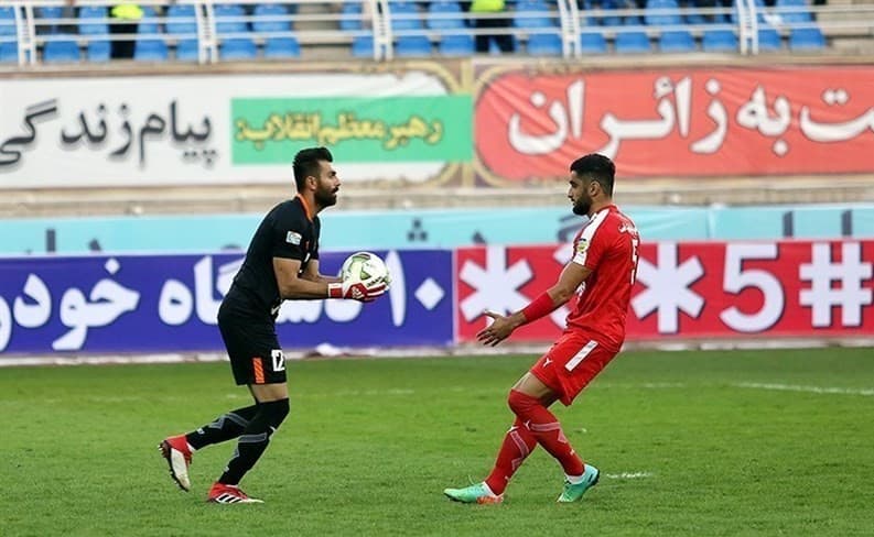 یوسف بهزادی، دروازه‌بان ذوب آهن: برابر مس کرمان محکوم به پیروزی هستیم؛ جایگاه چهاردهمی در شأن ذوب آهن نیست