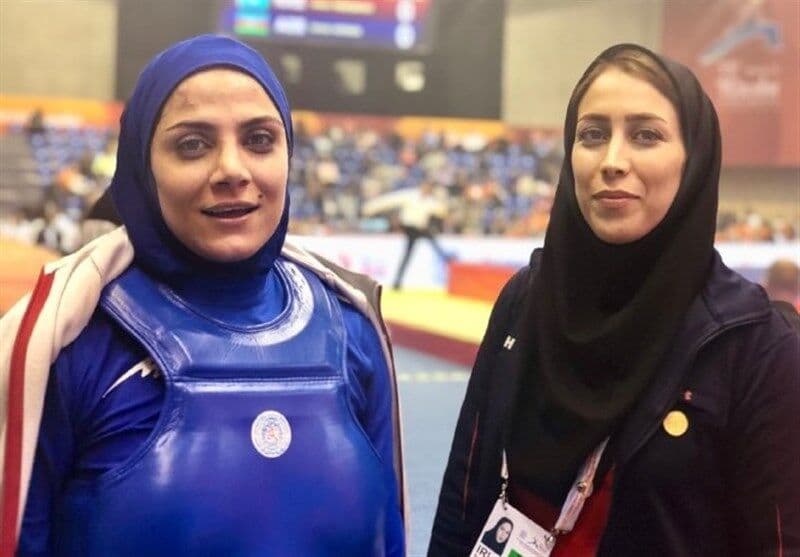 مریم هاشمی، ووشو کار کشورمان مدال طلای خود را به مقام معظم رهبری تقدیم کرد