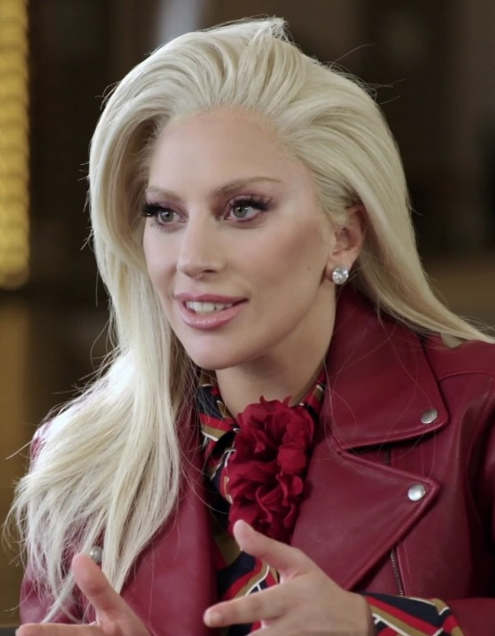 دانلود آهنگ Lady Gaga - Judas