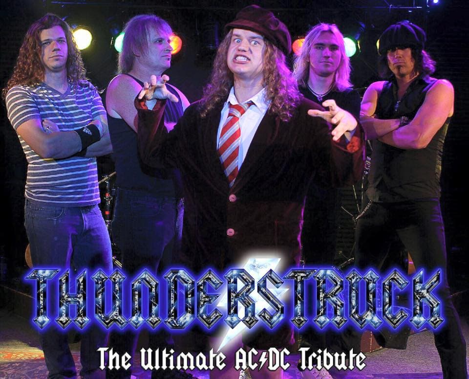 دانلود آهنگ AC/DC - Thunderstruck