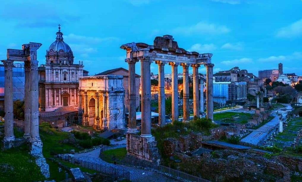 . میدان رومی ‌‎(Roman Forum)‌‏ – رم – ایتالیا ‌‌‎  