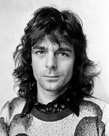 pink floyd-wearing inside out