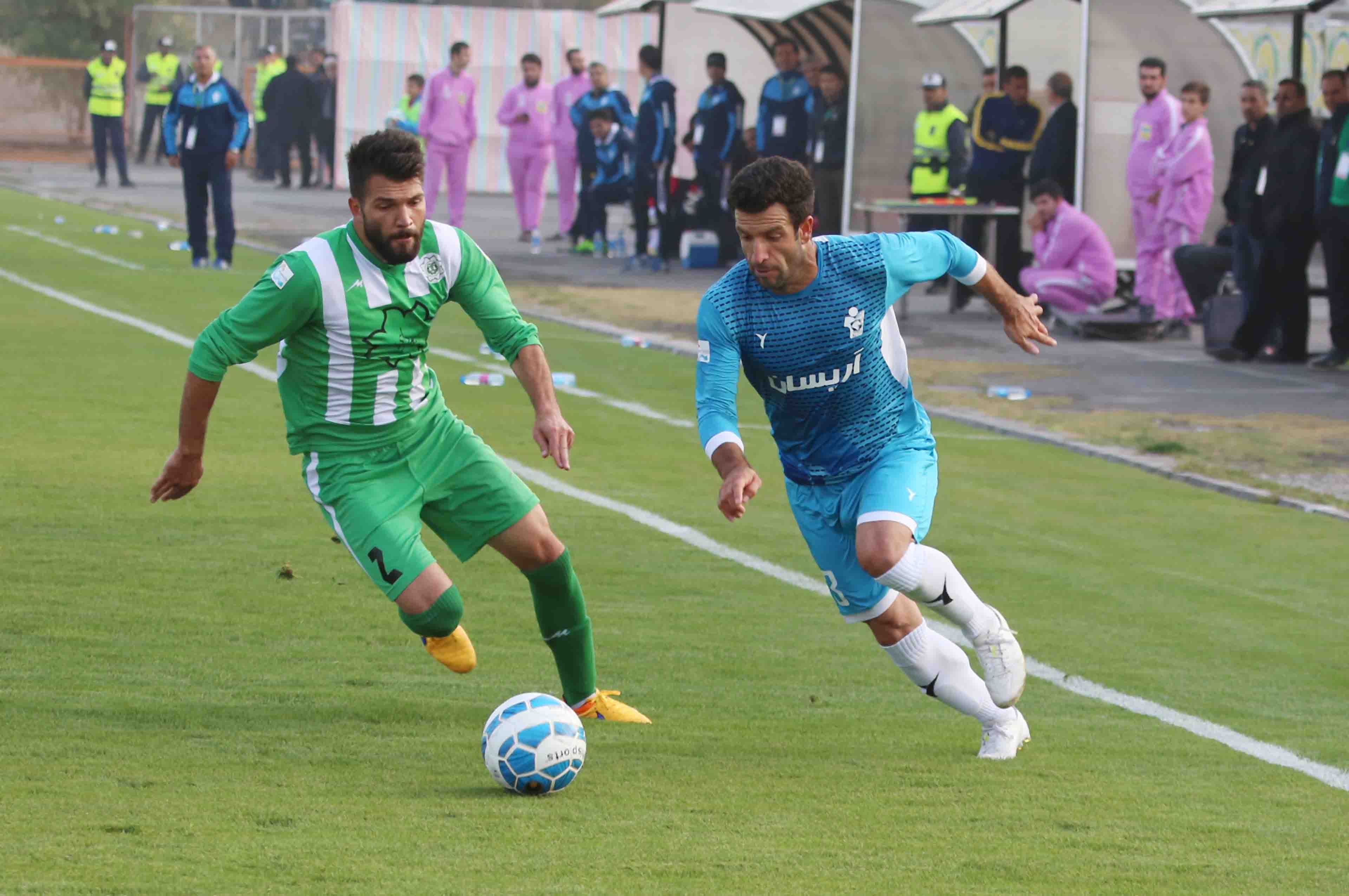 ماشین سازی 2-2 پیکان؛ شاگردان ویسی در وقت های تلف شده از شکست گریختند