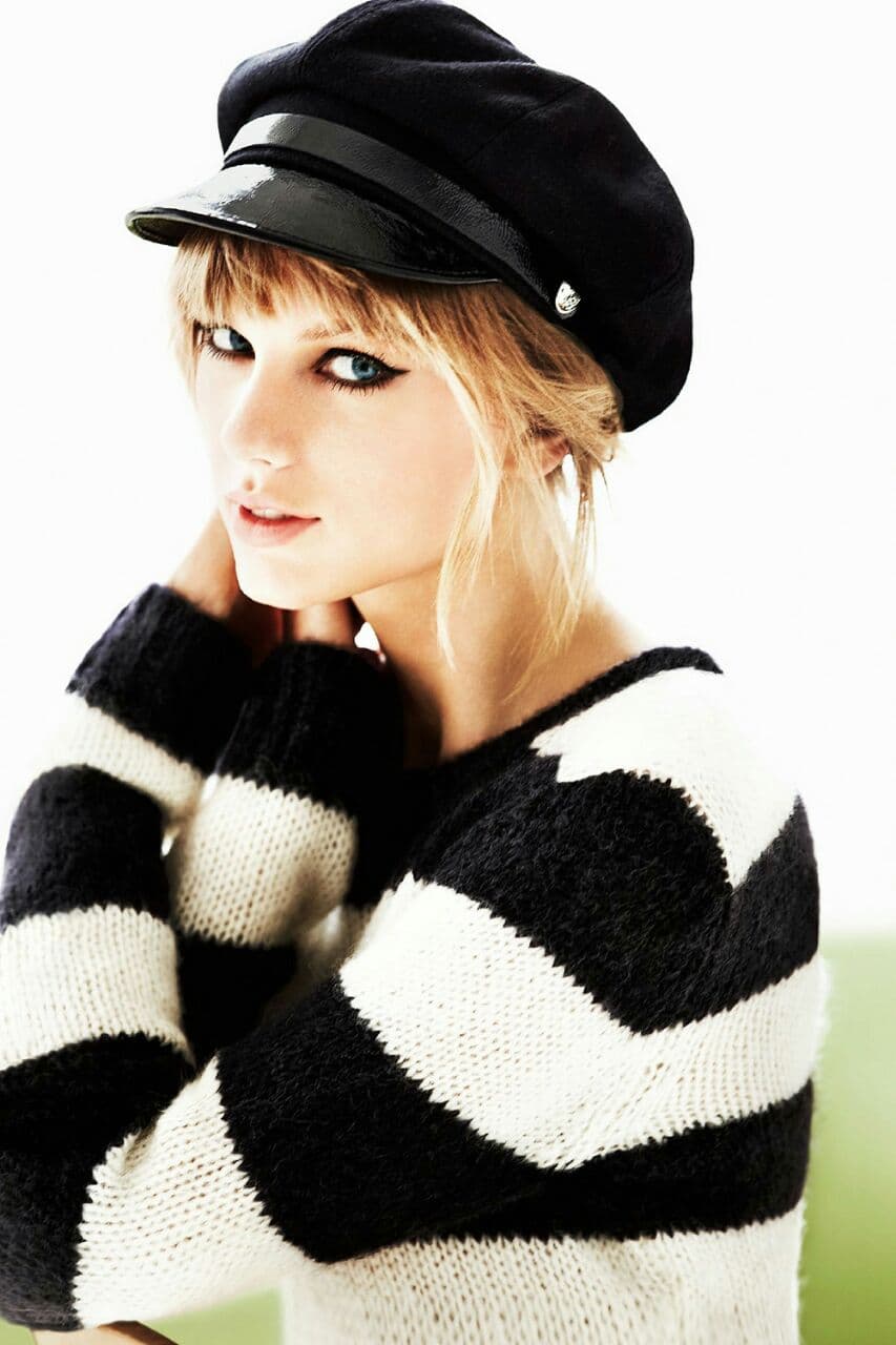 آهنگ Ours از Taylor Swift به همراه متن و ترجمه