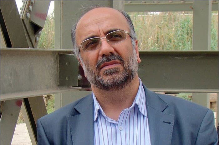 نصر اصفهانی: فیفا از اسکوچیچ دفاعیه خواسته است؛ برگزاری مسابقات بدون تماشاگر هم مشکل ساز است