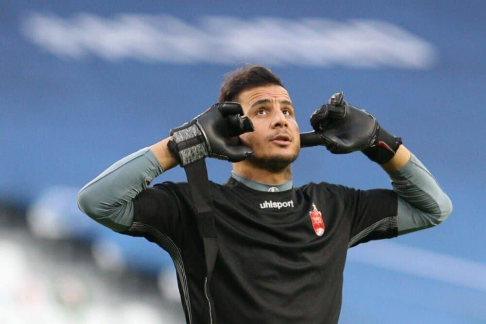 حامد لک پرسپولیس را در قطر نگه می دارد؟