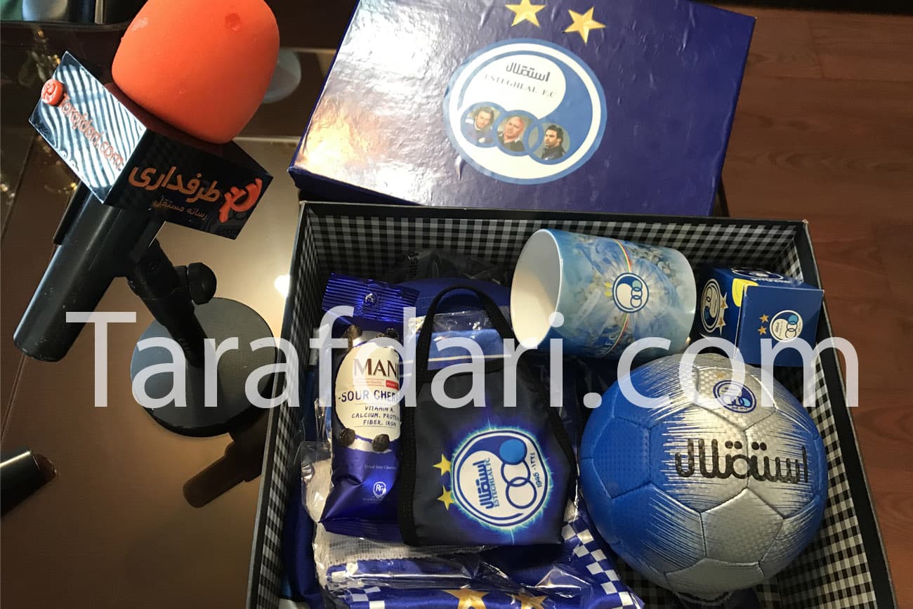ماجرای پفک آبی چیست؟ رونمایی از باکس هواداری استقلال
