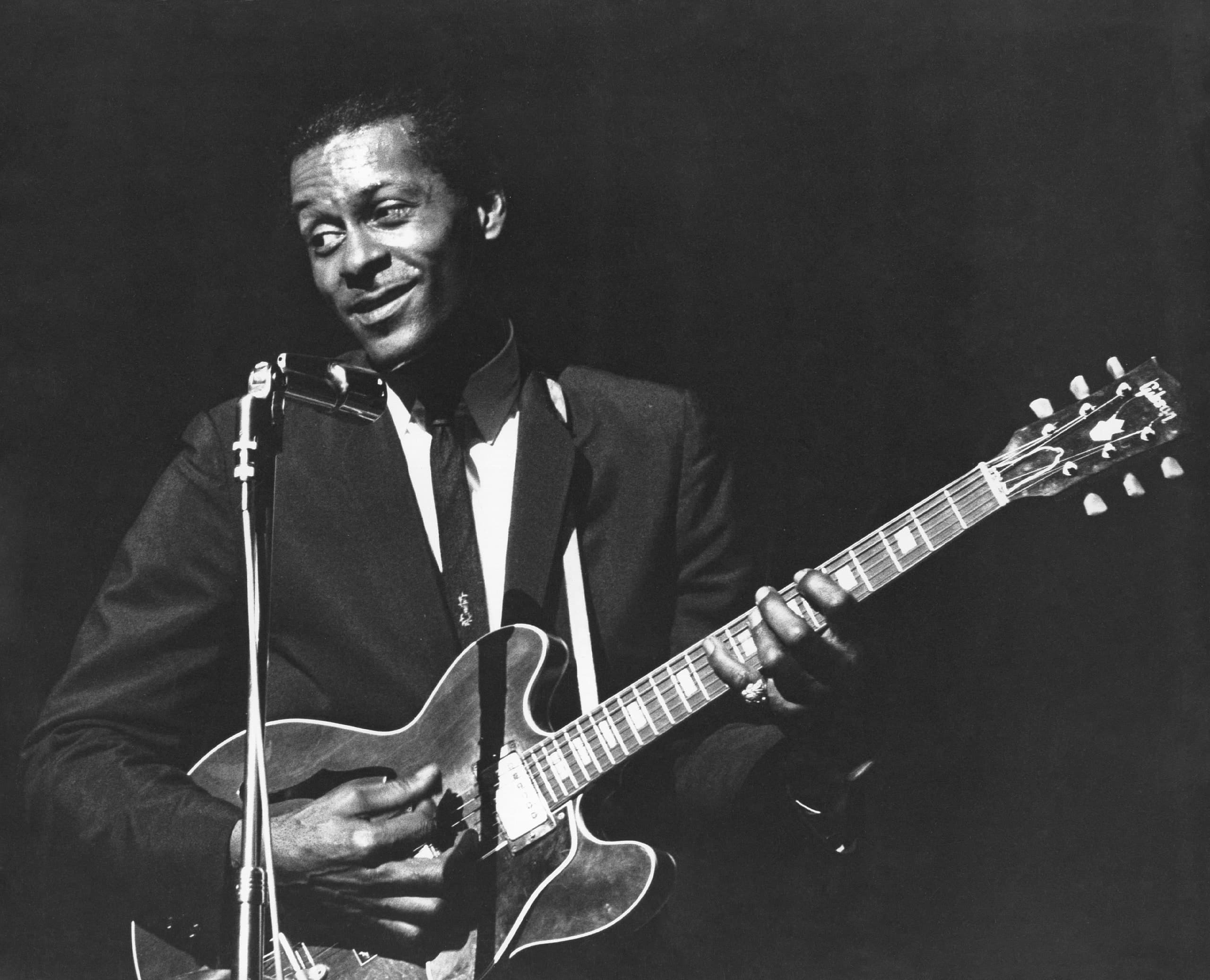 دانلود آهنگ Chuck Berry - Rock And Roll Music