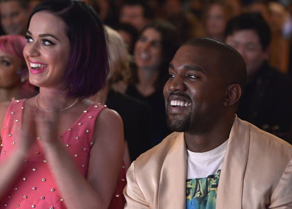دانلود آهنگ Katy Perry ft.Kayne West - E.T