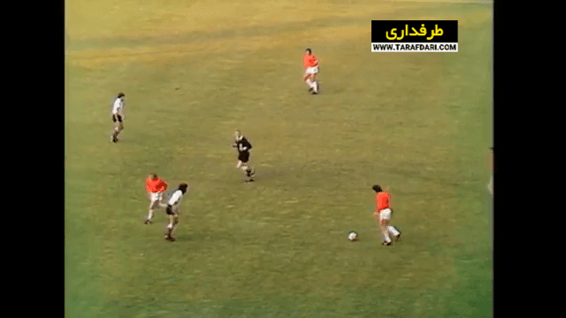 پیروزی 4-0 هلند مقابل آرژانتین در دور دوم مرحله گروهی جام جهانی (1974/6/26) / ویدیو