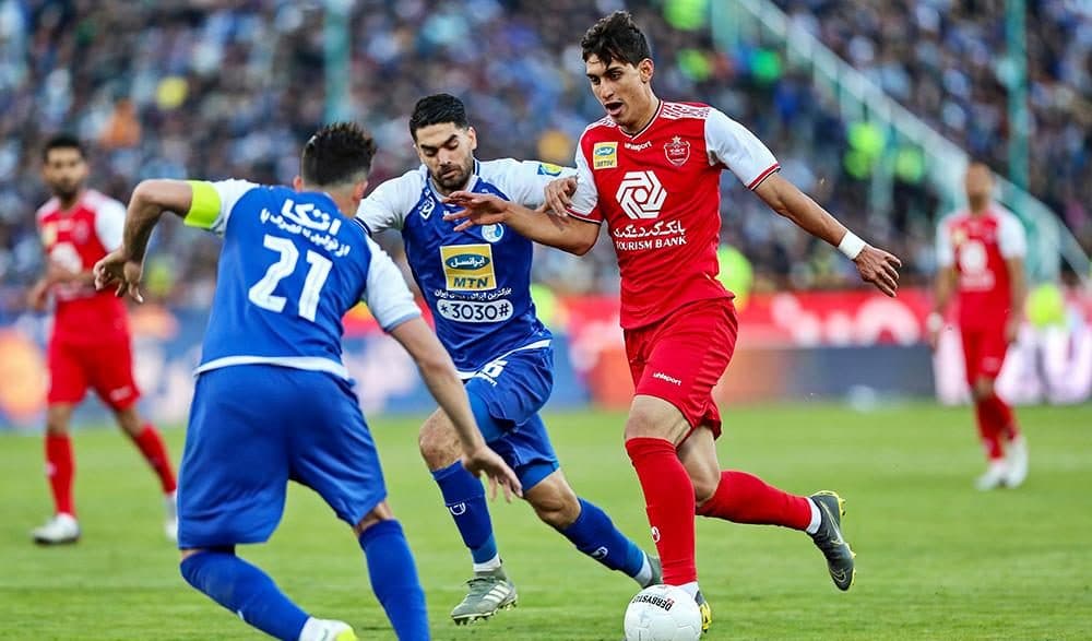 ادعای مربی پرسپولیس: جای نگرانی نیست، نادری تا پایان فصل با ماست