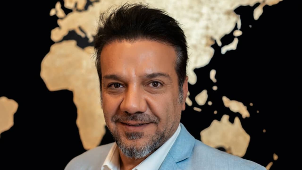 عذرخواهی عبدالرضا امیراحمدی از پرسپولیسی ها: صرفا شوخی و کل کل رسانه ای بود