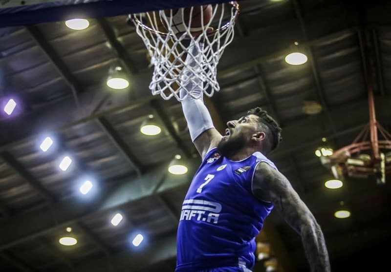 پالایش نفت آبادان 74-70 مهرام؛ برد بزرگ آبادانی ها؛ یک گام تا فینال باقی مانده است / پلی آف بسکتبال ایران