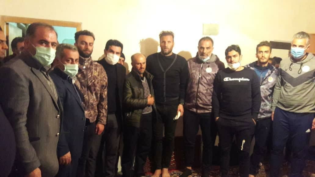 همدردی محسن بنگر و همکارانش با خانواده فوتبالیست فوت شده در سانحه سقوط اتوبوس