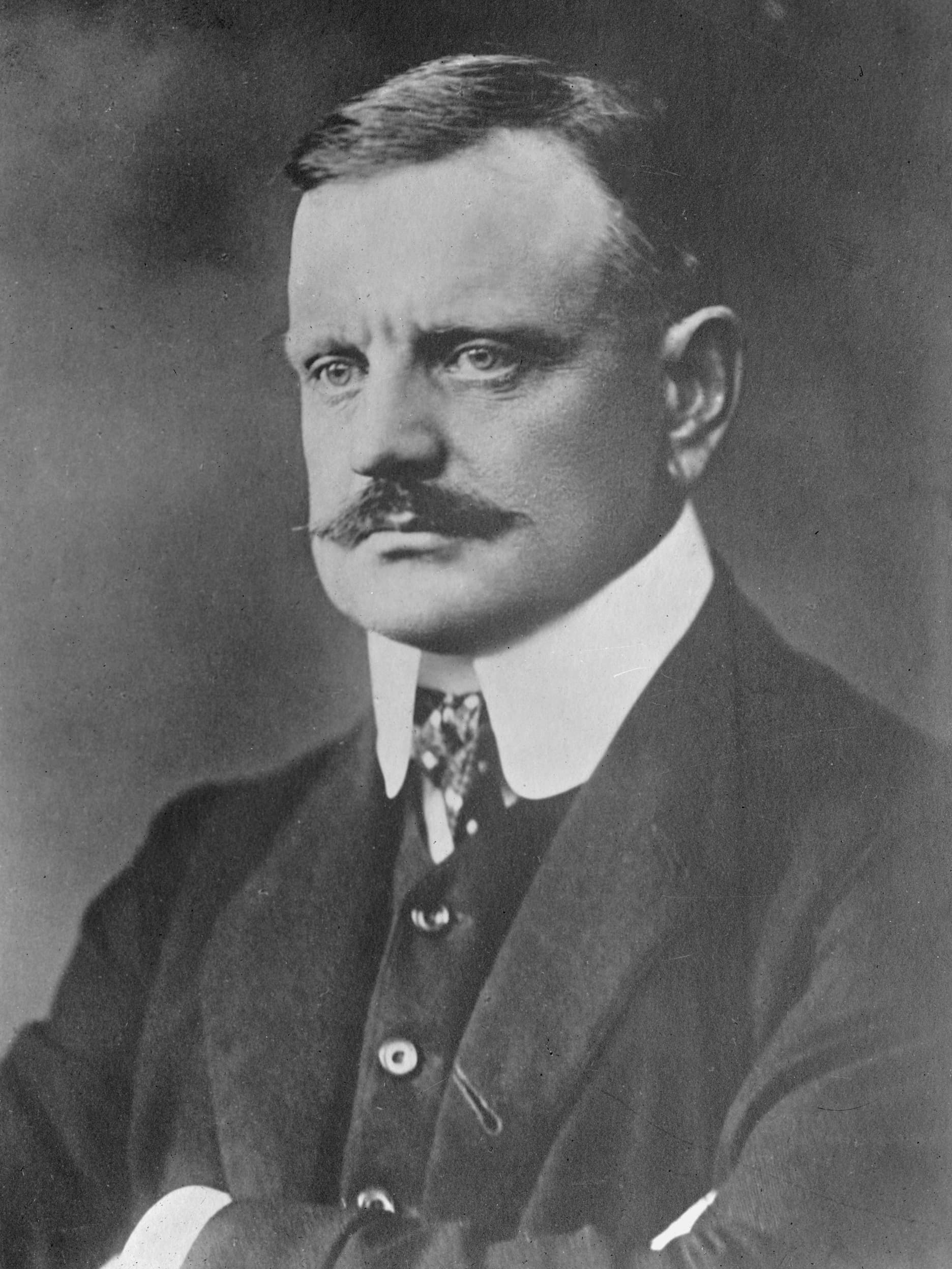 موسیقی کلاسیک شاهکار به نام " Humoresque No. 3 in E-Flat Major, Op. 89 " از آهنگساز افسانه ای فنلاندی " Jean Sibelius "