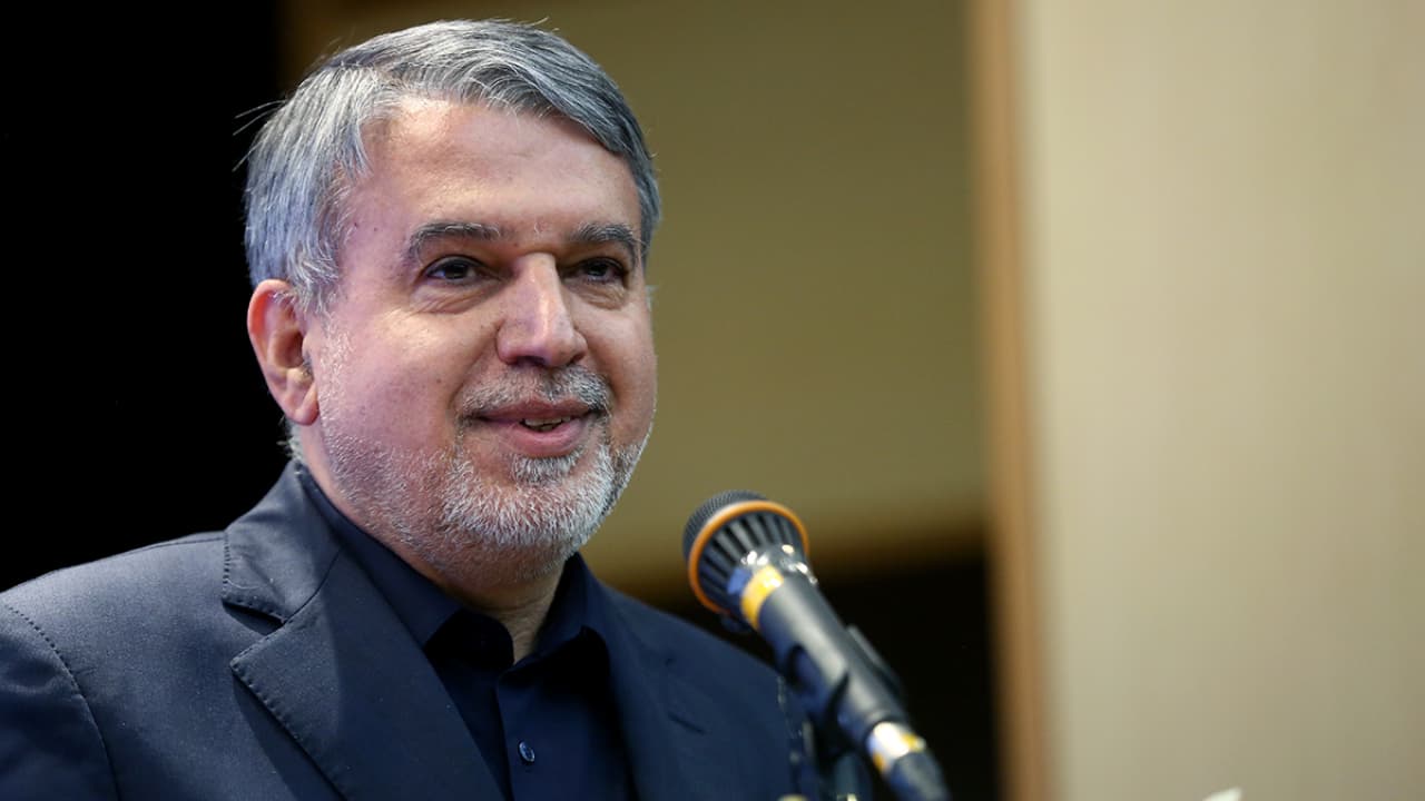 صالحی ‌امیری: ظریف رسما نامه اعتراض به اینفانتینو نوشت / می خواهند به ورزش ایران فشار وارد کنند
