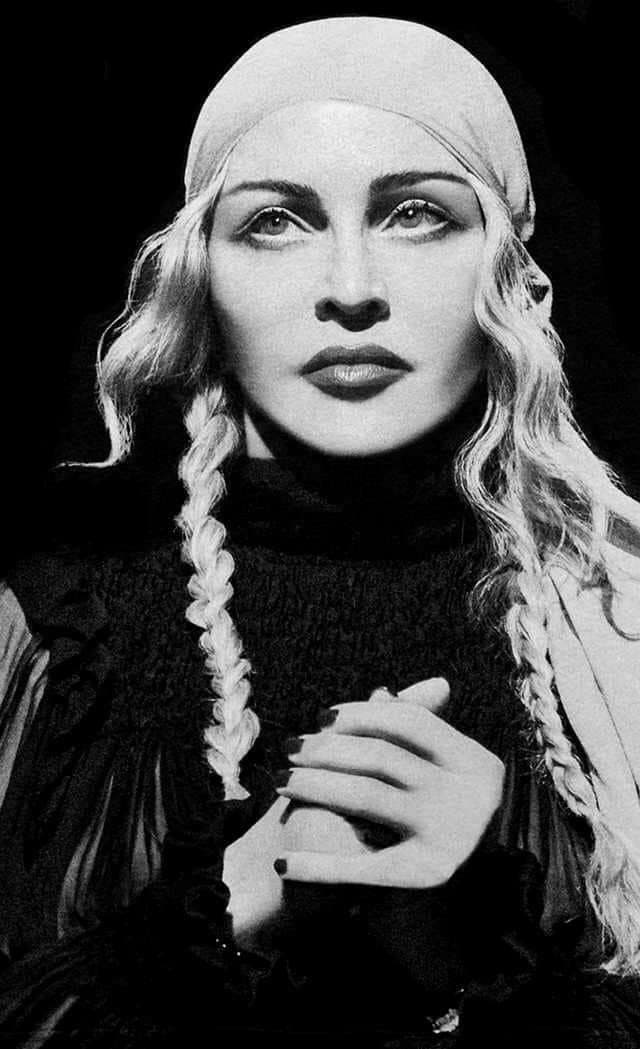 MADONNA - I RISE???