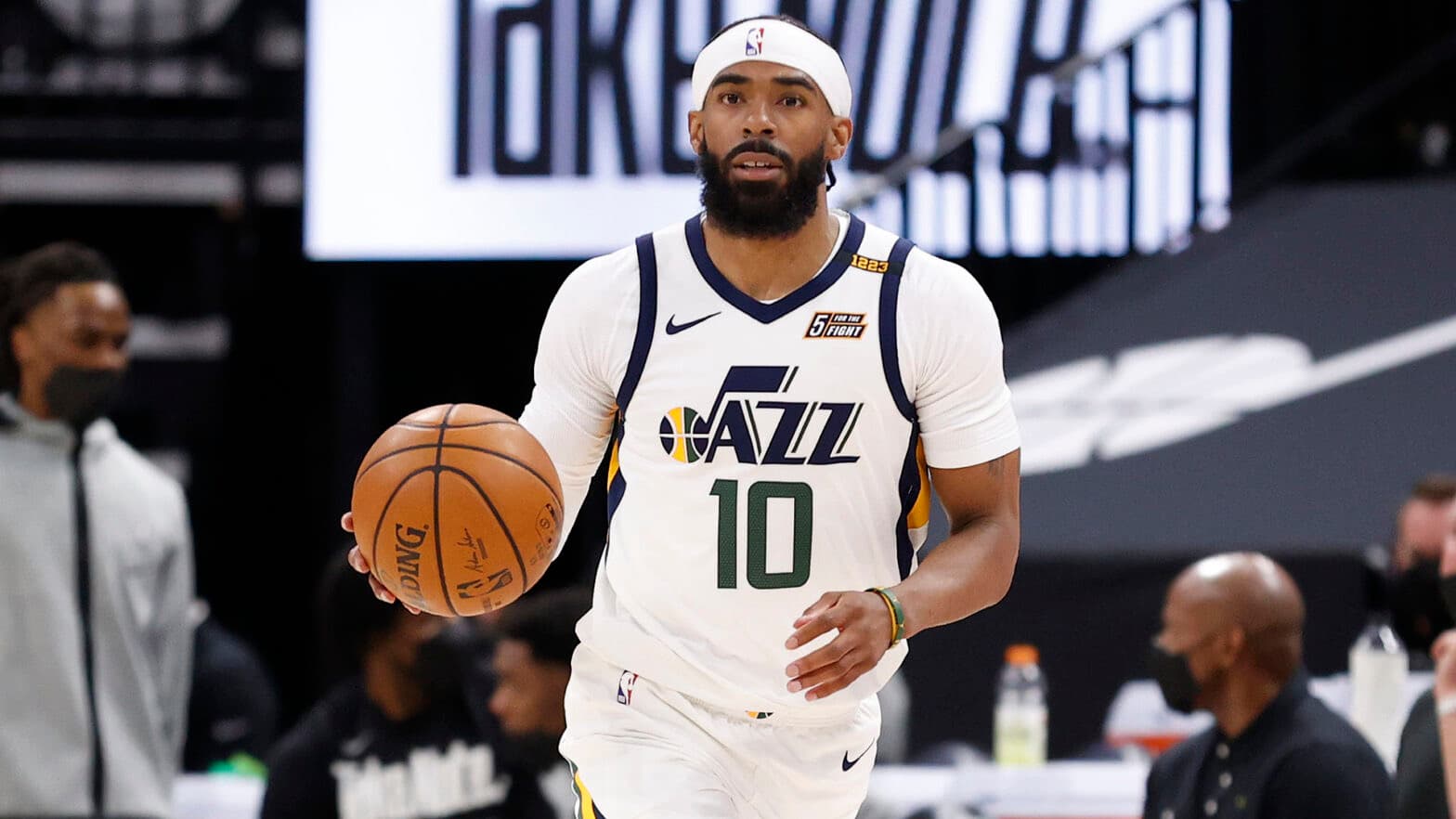 نقل و انتقالات NBA | کانلی با یوتا تمدید کرد؛ قرارداد پنج ساله جرت آلن با کلیولند