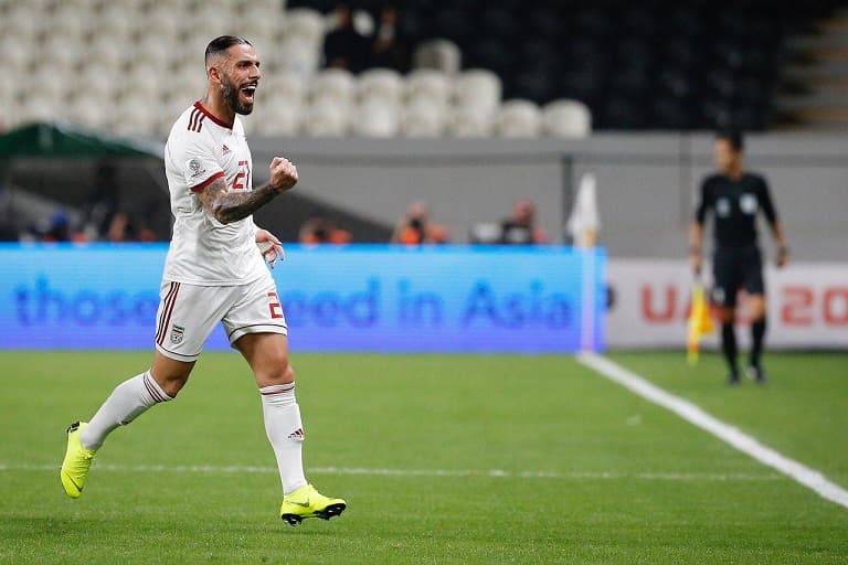 صفحه فارسی AFC تولد اشکان دژاگه را تبریک گفت