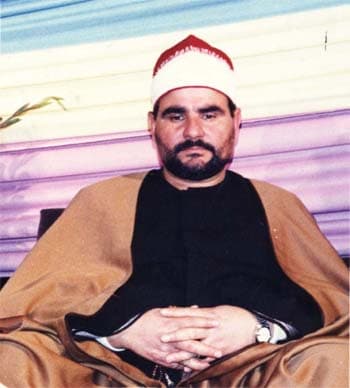 تلاوتی بسیارزیبا و خاطره انگیز از استاد مرحوم سید متولی عبدالعال. مطمئن باش گوش کنی پشیمان نمیشوی