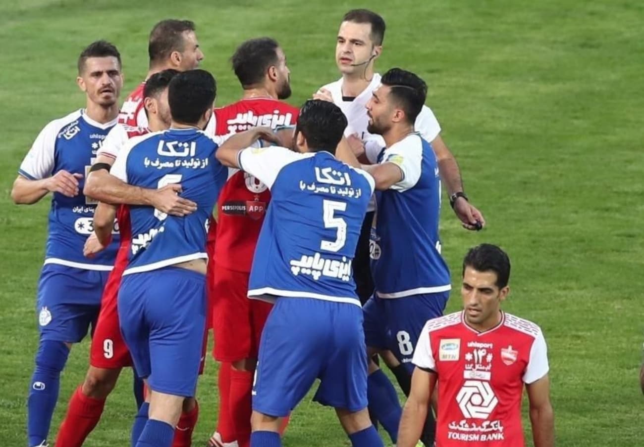 فوتبال ایران در آستانه فروپاشی بزرگ