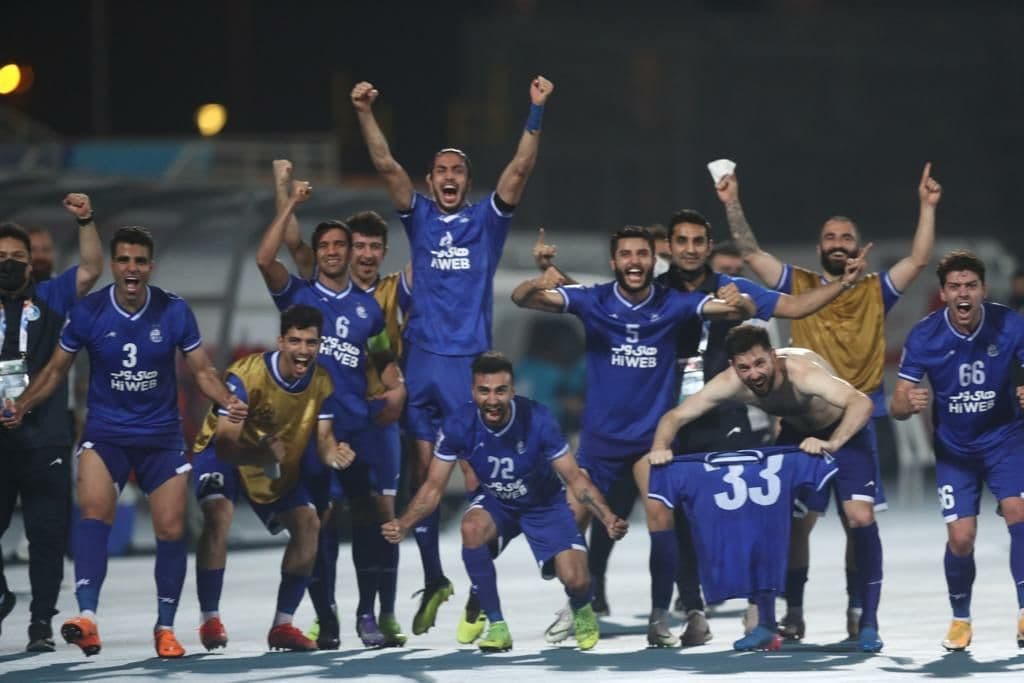 الهلال می خرد، شما نفروشید!